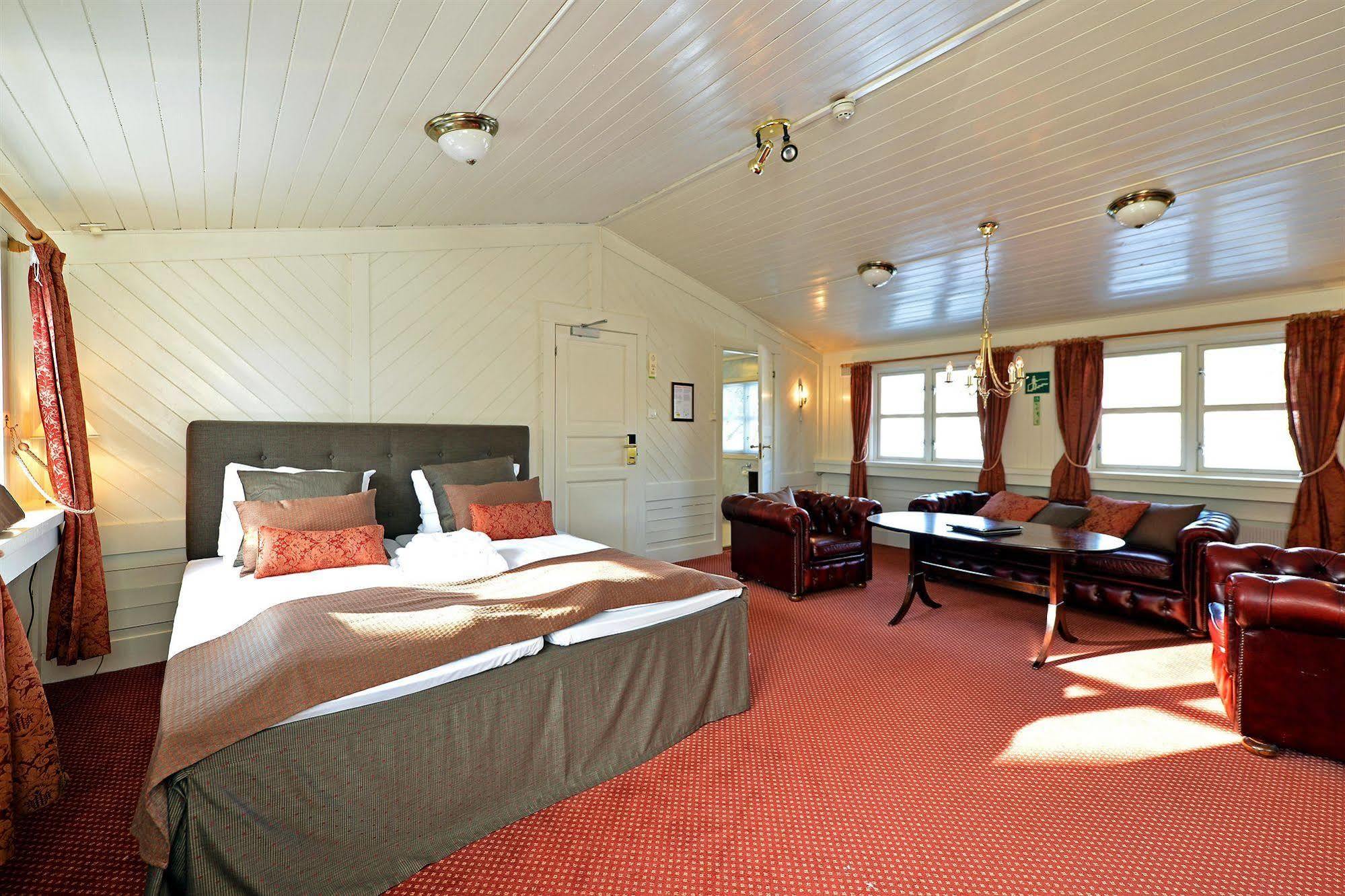 Kronen Gaard Hotel Sandnes  Ngoại thất bức ảnh